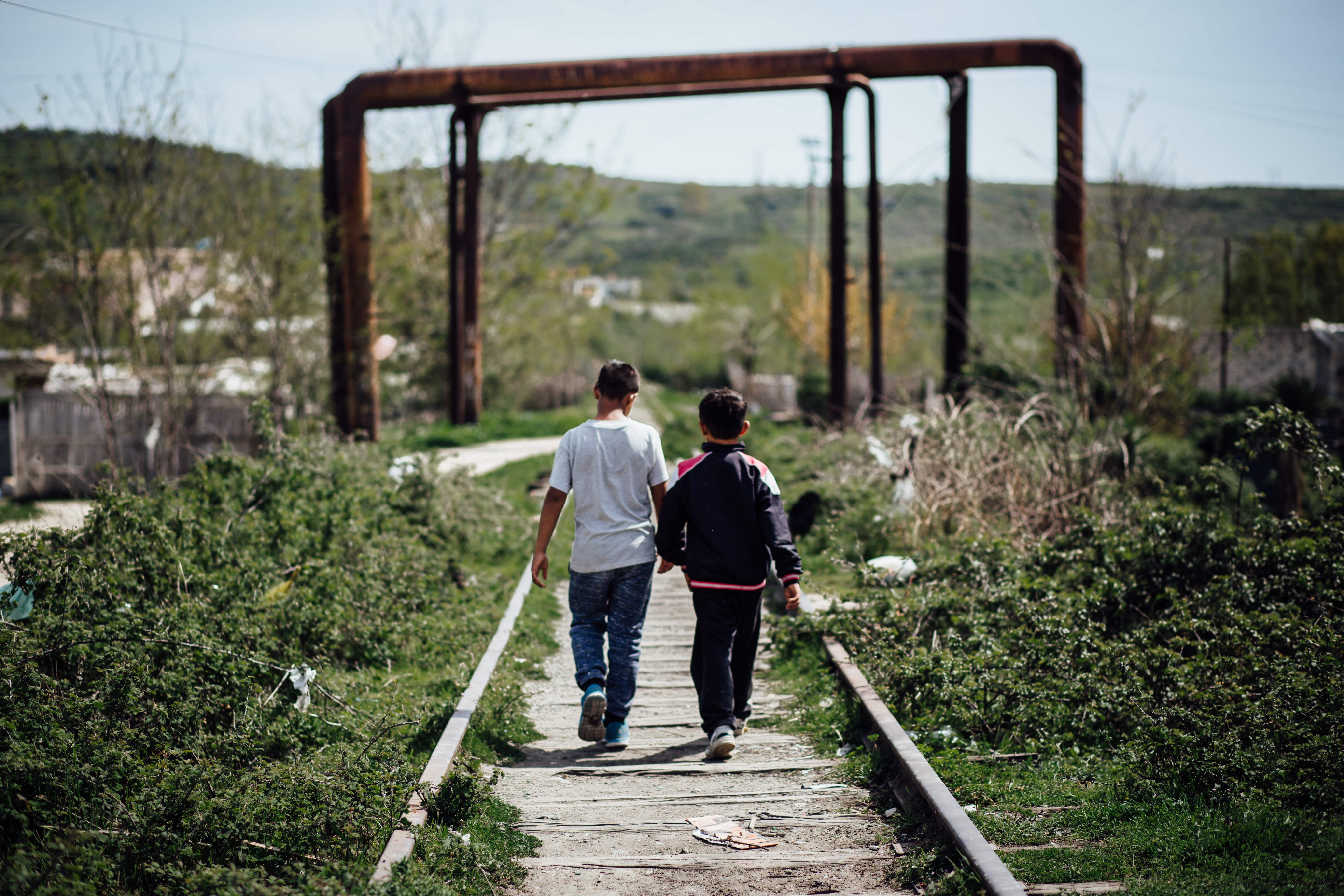 Projects for children and families in emergency situations