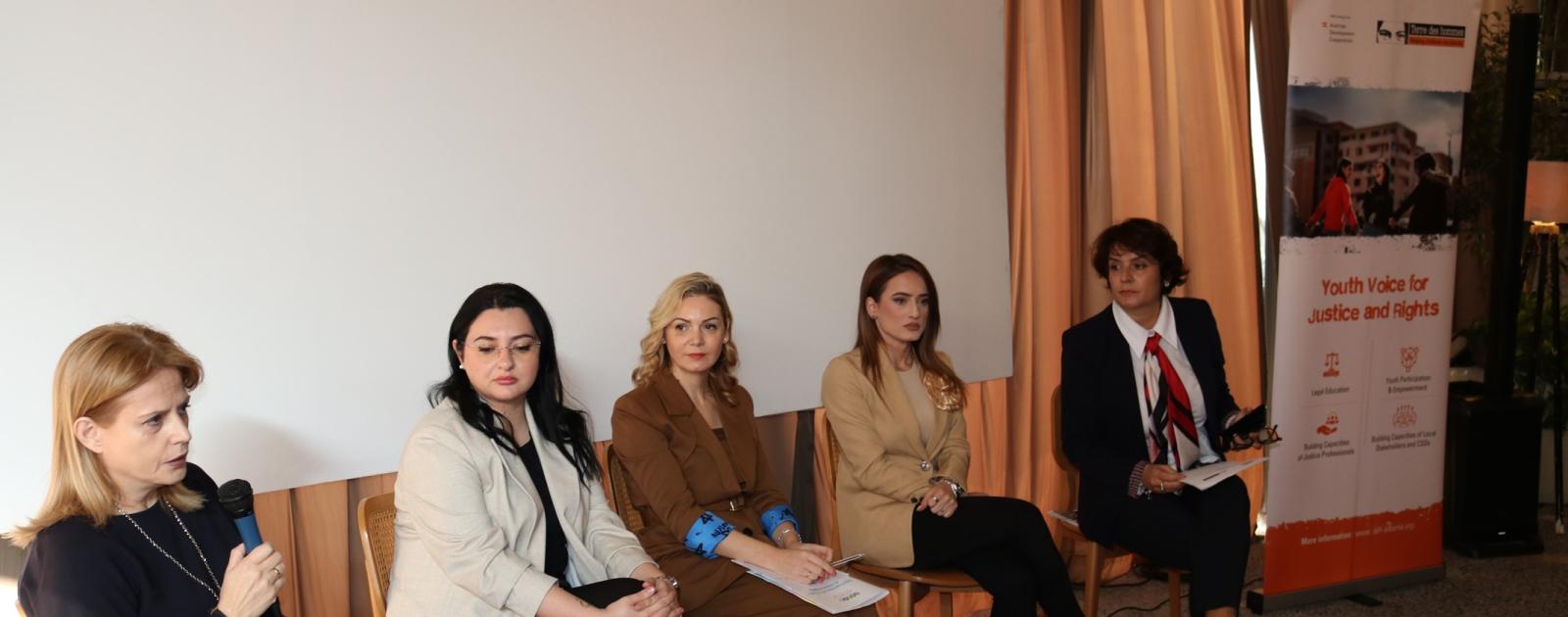 Çështjet gjinore, të fëmijëve dhe të të rinjve në media.