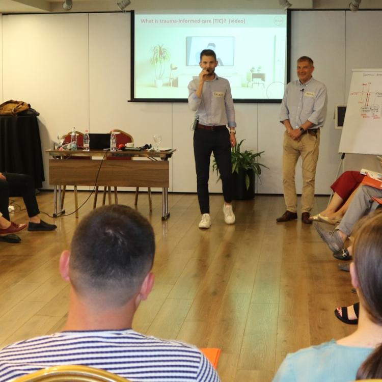 Trajnimi mbi Traumen 