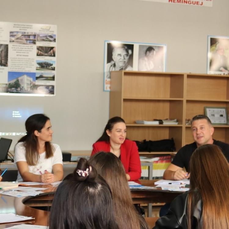 EU - Anti-Trafficking Day: Young People in Fier Join the Campaign Against This Phenomenon!